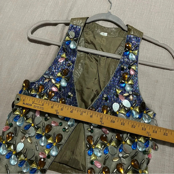 MAKE OFFER Matthew Williamson 2009 Leather beaded sequins jeweled vest small/med - Picture 8 of 8